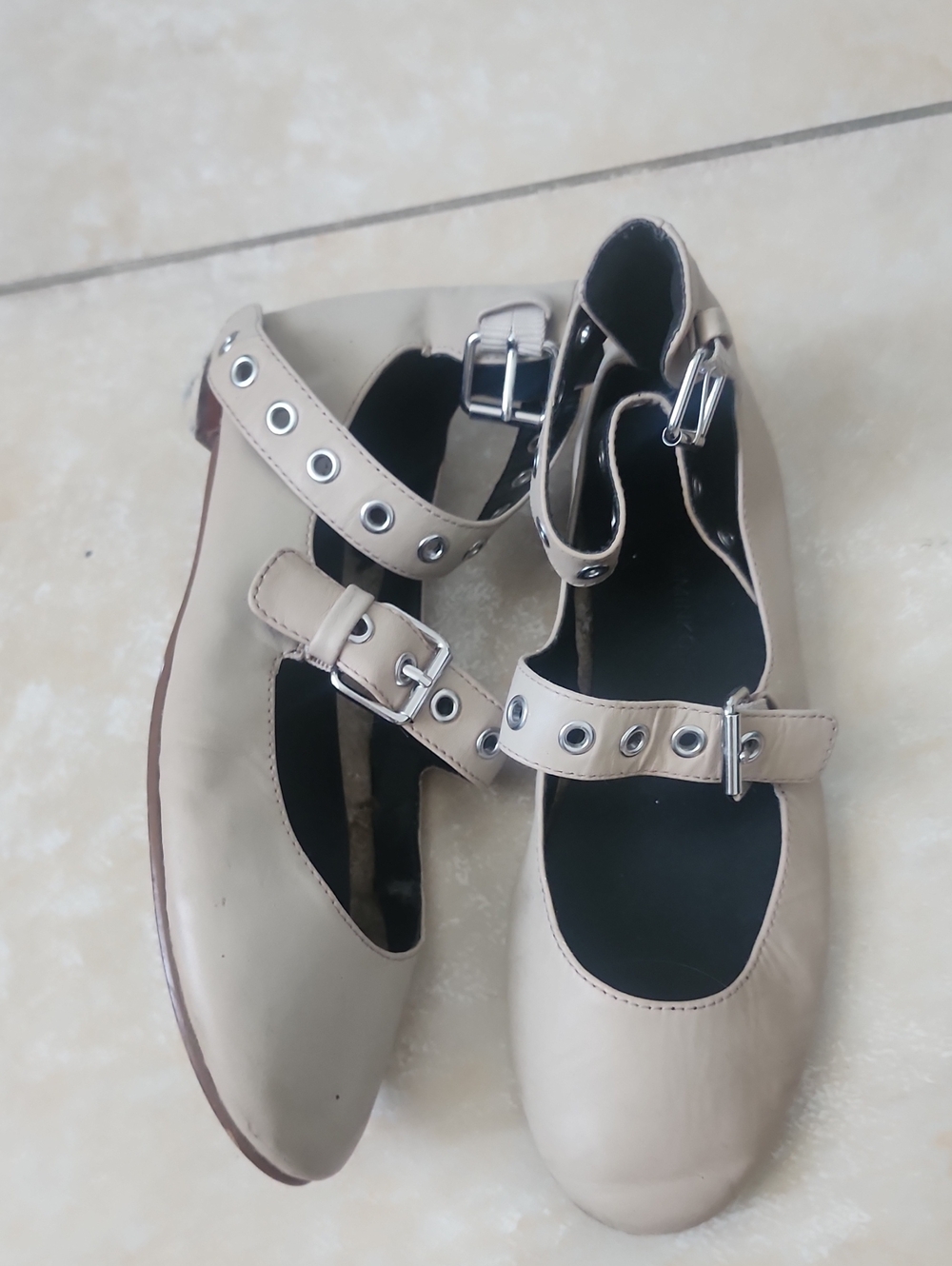 Rebecca Minkoff Nude Flats . Very Used With Plenty Of Life Left Size 7